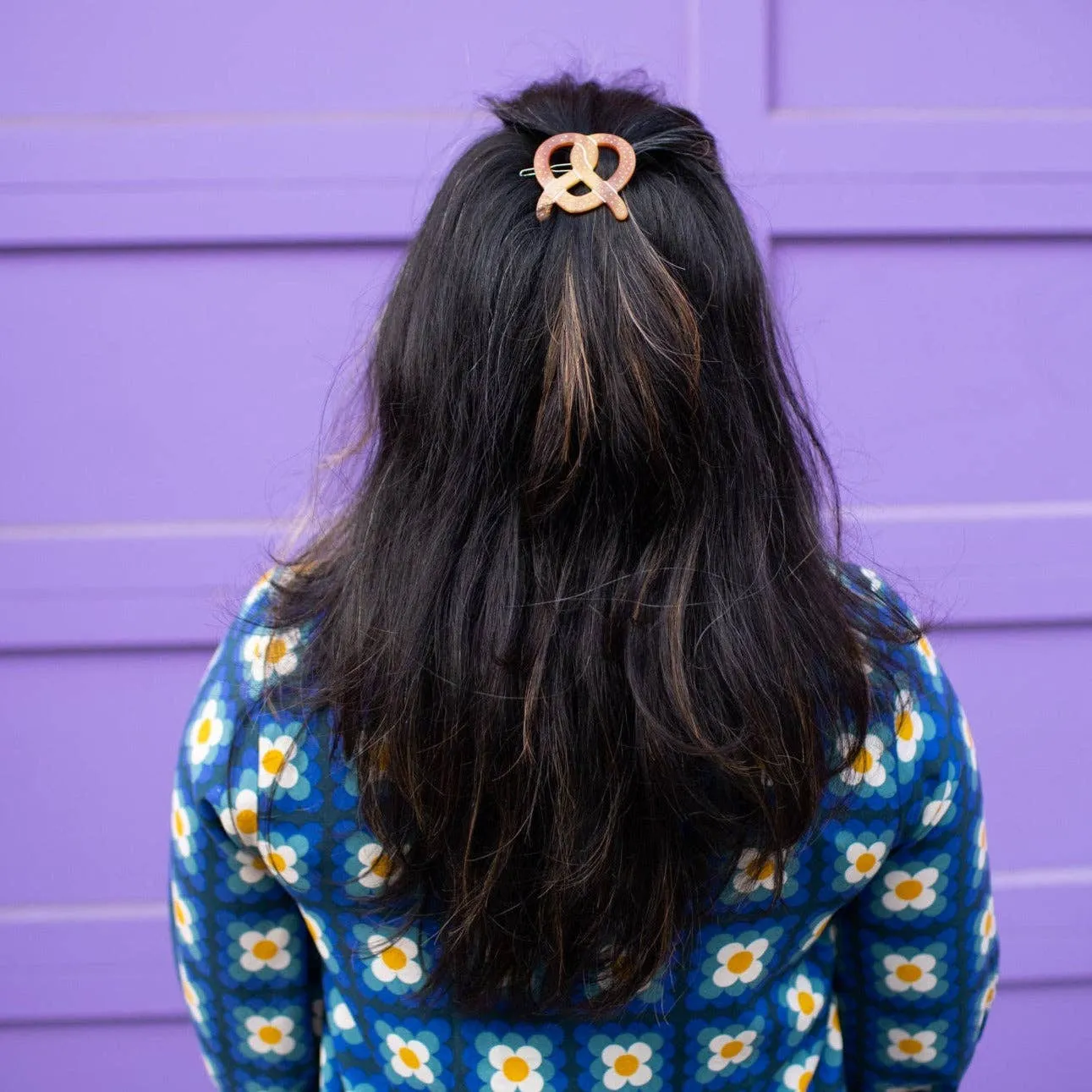 Jenny Lemons - Pretzel Barrette