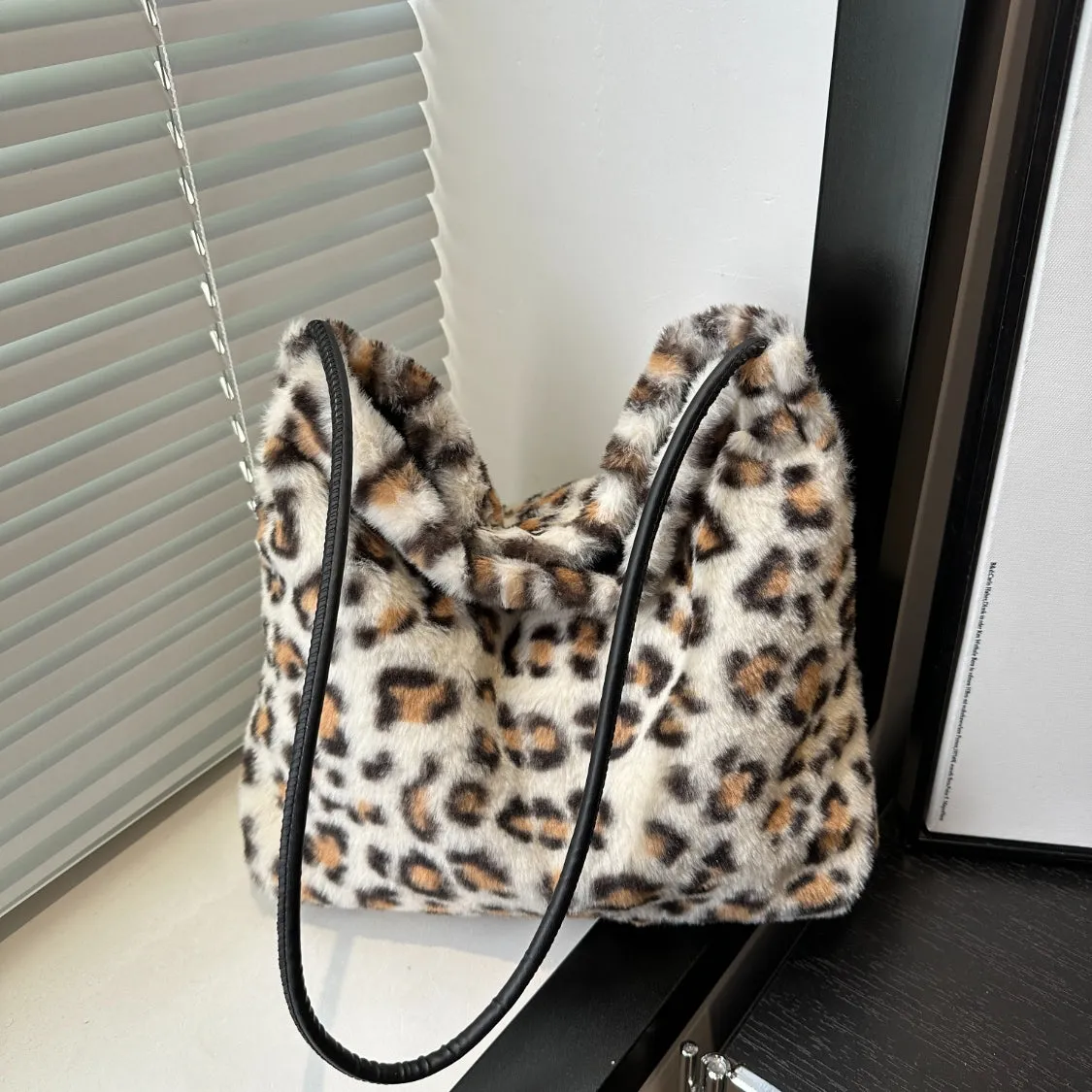 Leopard Furry Shoulder Bag