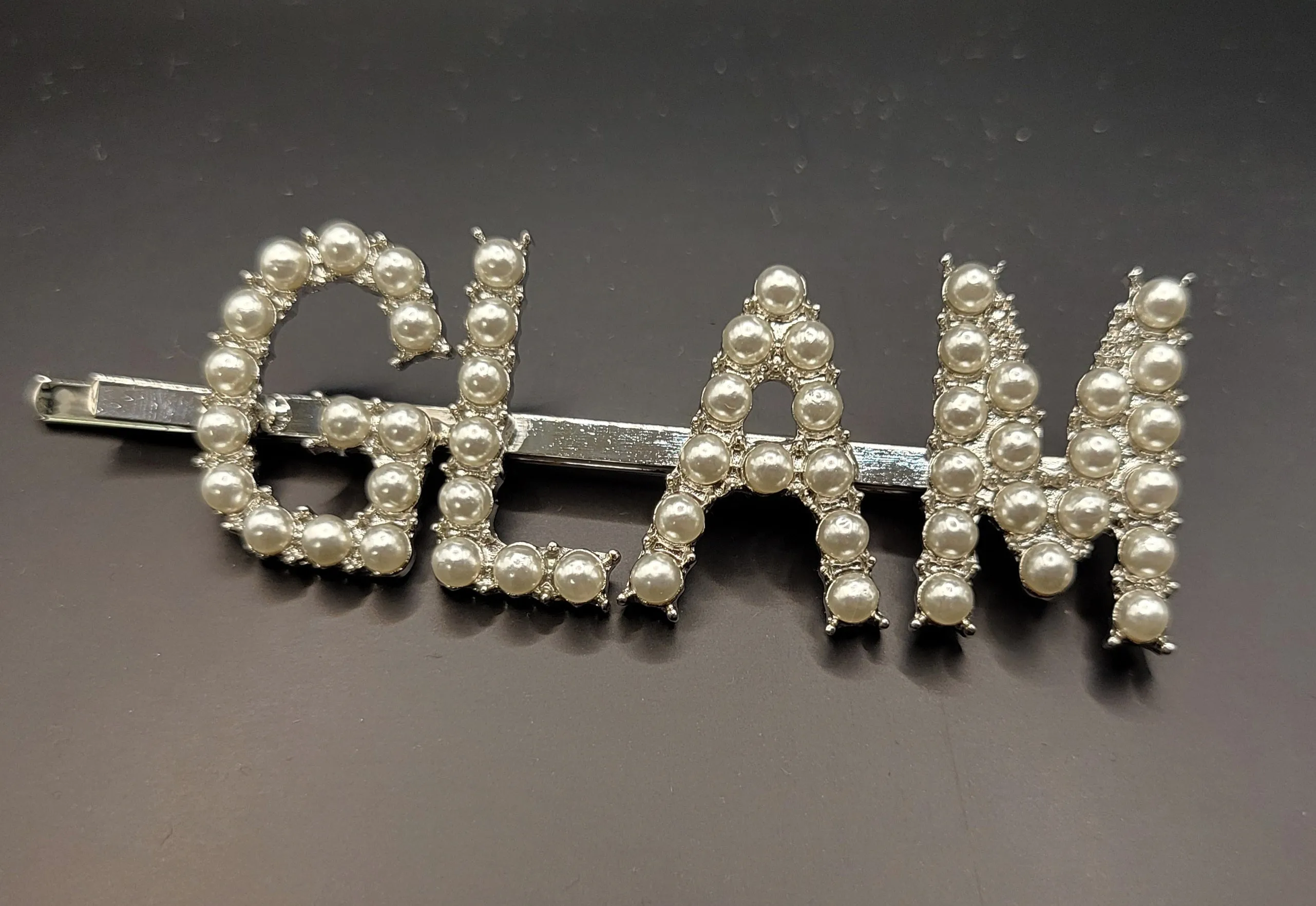 Pearl Glam Hair Clip