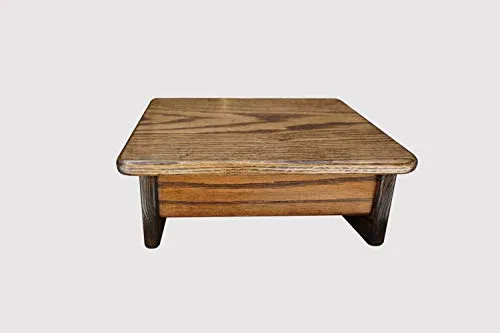 Standard Guitar Foot Stool (Made in the USA) (Walnut Stain)