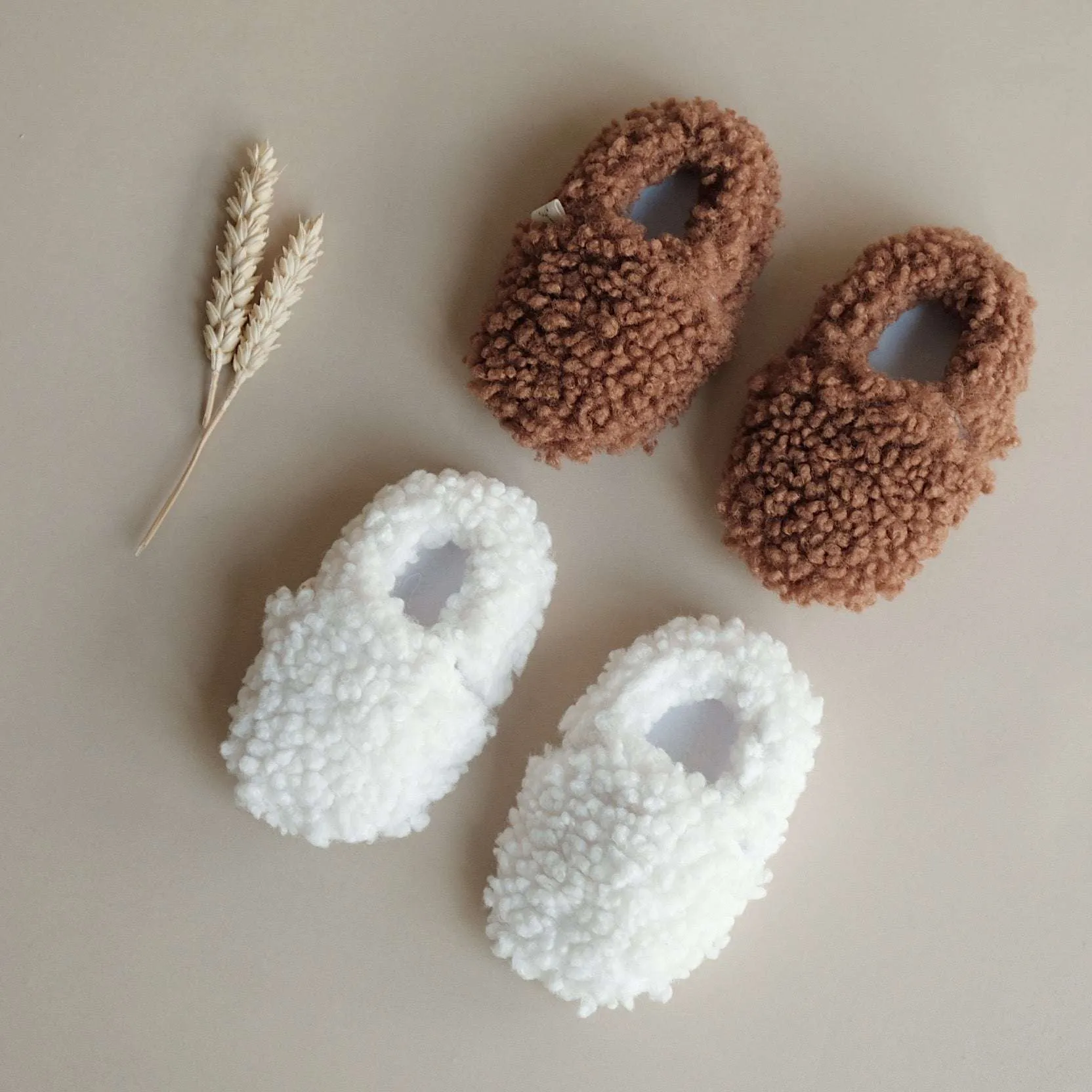 Vegan Shoes - Isii_bla X Cosy Roots - Teddy Shoes - Milk