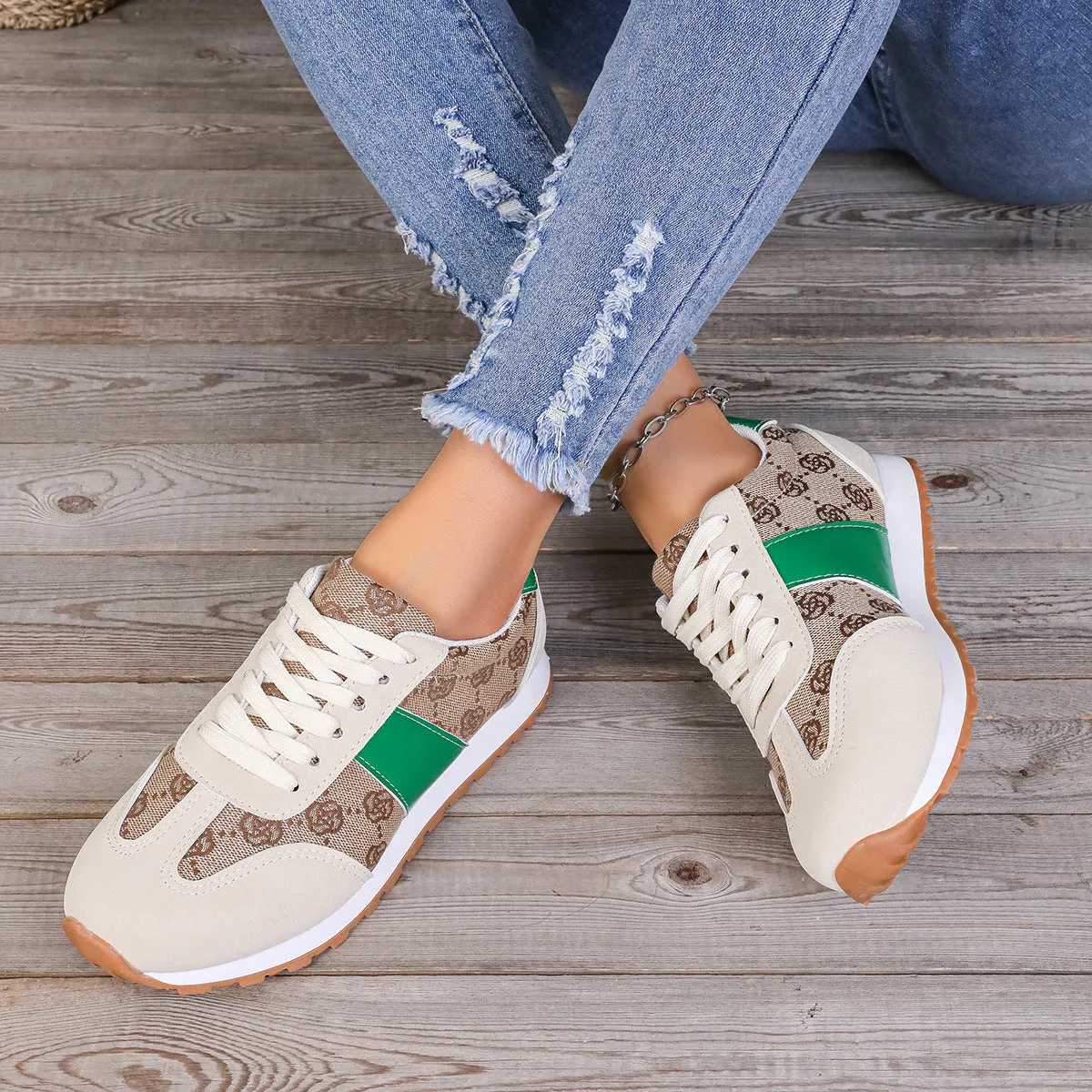 Women's Round Toe Flat Sneakers